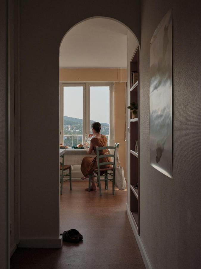 L'Heure Bleue - Meuble De Tourisme 3 Etoiles Apartment Роят Екстериор снимка